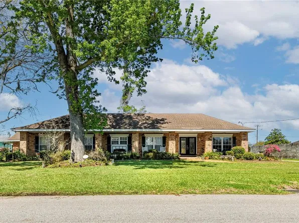 2545 Fawnwood Rd, Marrero, LA 70072