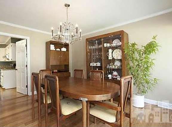 5th image of 212 N Channel Haven Dr