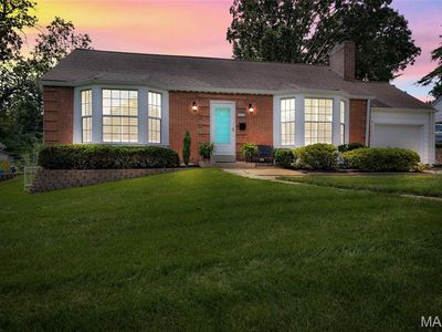 1010 Briarton Dr, Saint Louis, MO, 63126