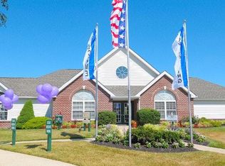 13 Cedar Ridge Ct, Newark, DE 19702