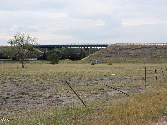 3rd image of Lincoln St