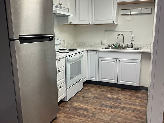 4th image of 1007 Aurora Dr APT 3