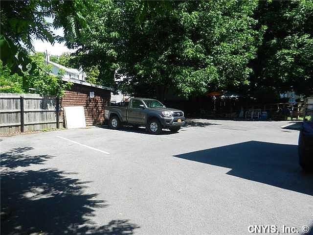 2nd image of 28 N Fulton St
