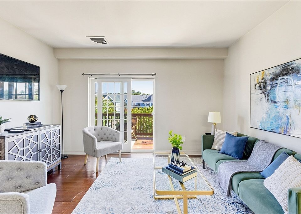 1st image of 501 Commerce Dr Unit 4306