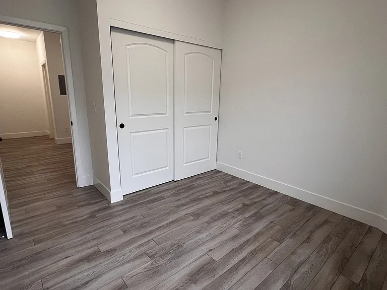 2280 Pine St #204 — Photo 7