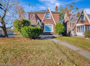 16803 Manor St, Detroit, MI 48221