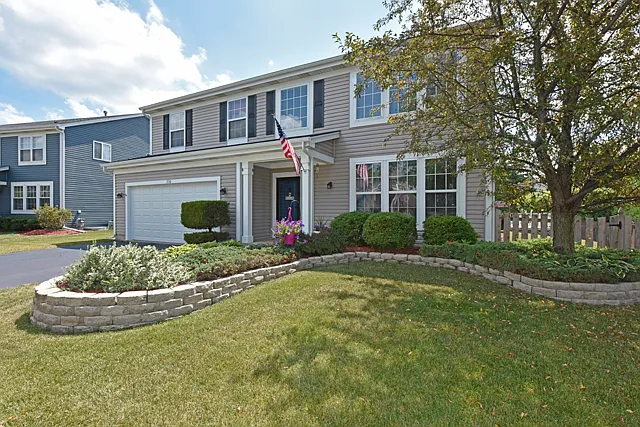 1350 Chesterfield Ln photo 1