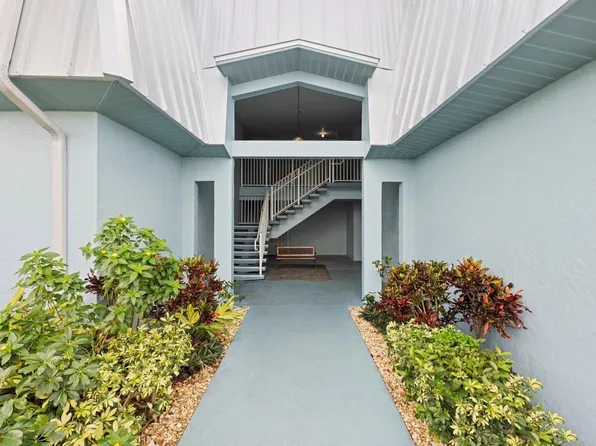 950 S Kanner Highway #E-22, Stuart, FL 34994