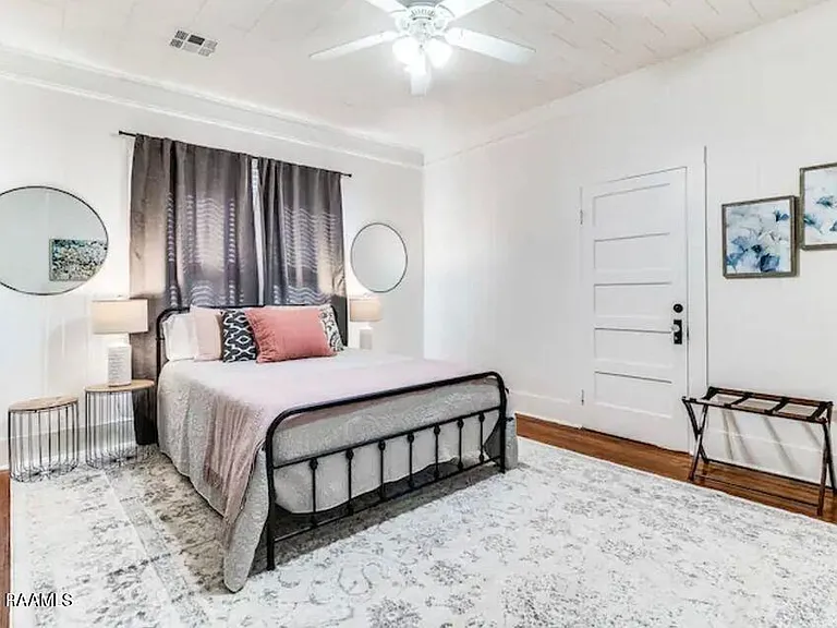 115 General Gardner Ave — Photo 5