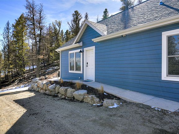5th image of 2755 Redhill Road