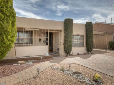 2838 Morningside Dr NE, Albuquerque, NM, 87110