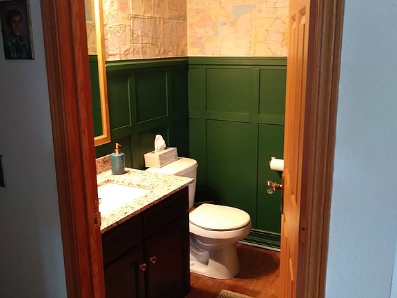 Powder room
