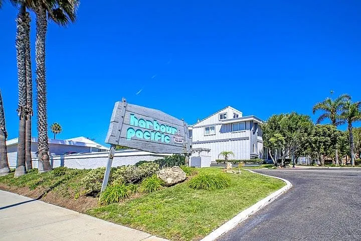 16932 Pacific Coast Hwy #104 — Photo 17