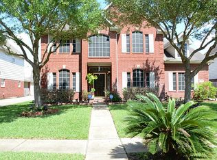 11907 Gardner Park Ln, Sugar Land, TX 77498