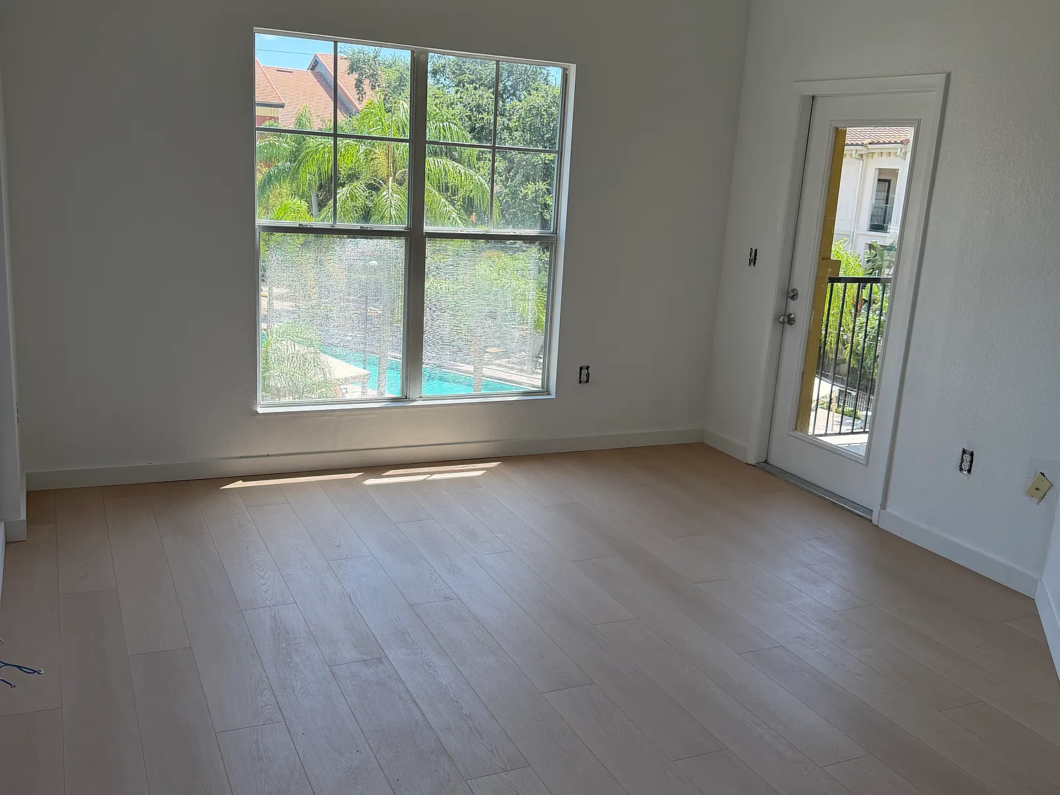 1 bed, 721 sqft, $2,150 — Photo 4