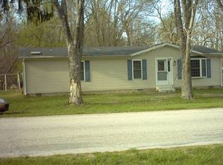 1397 W New Goshen Ave, West Terre Haute, IN 47885