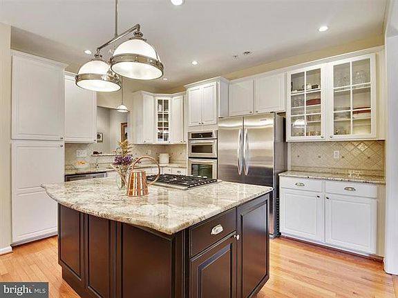4th image of 459 Winding Rose Dr
