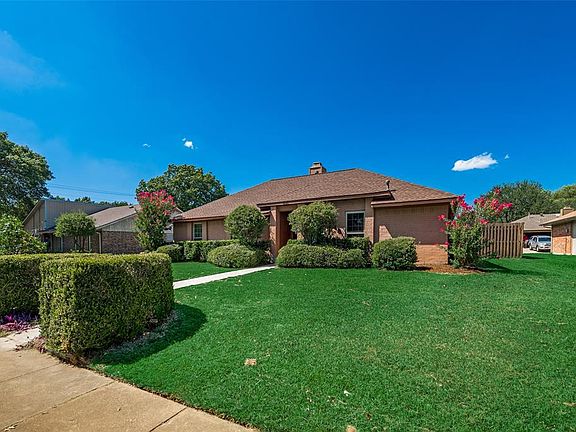 2nd image of 4545 Denver Dr