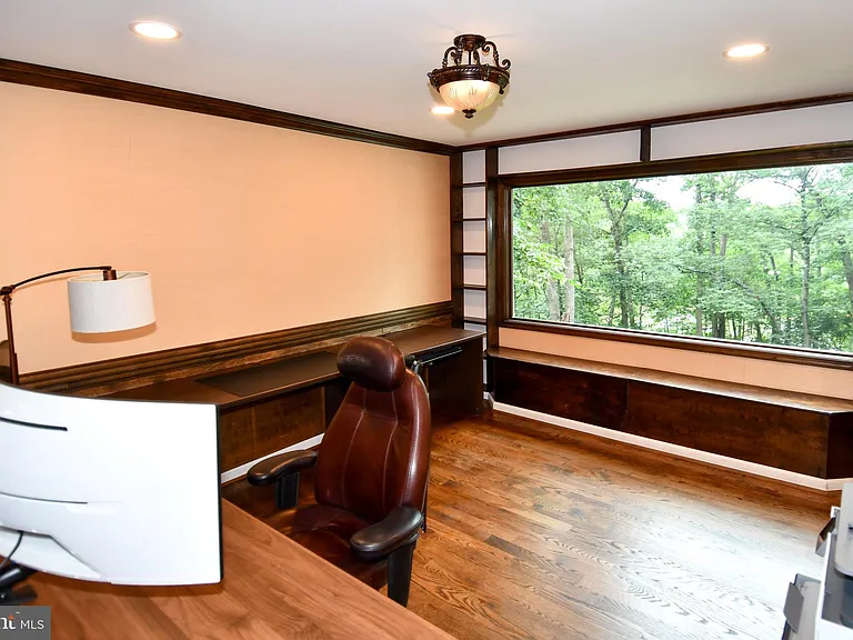12134 Holly Knoll Cir — Photo 20