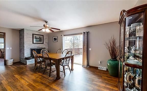 3rd image of 22 Northridge Dr