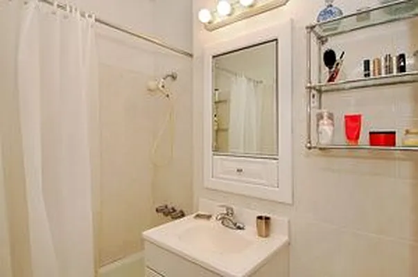 Sold by Douglas Elliman | media 4