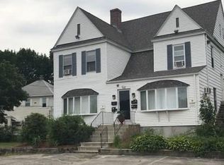 1635 Cranston St, Cranston, RI 02920