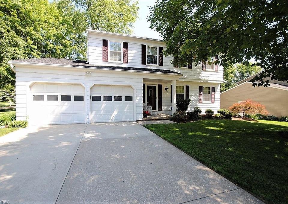 1st image of 33625 Carriage Park Dr
