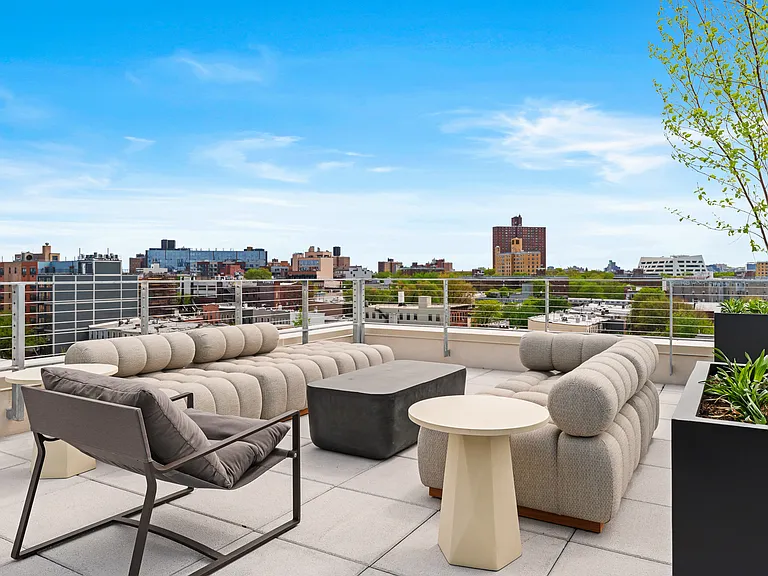 21 Garden St #5B — Photo 17