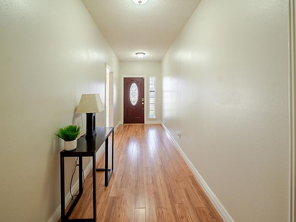 3rd image of 6810 84th St