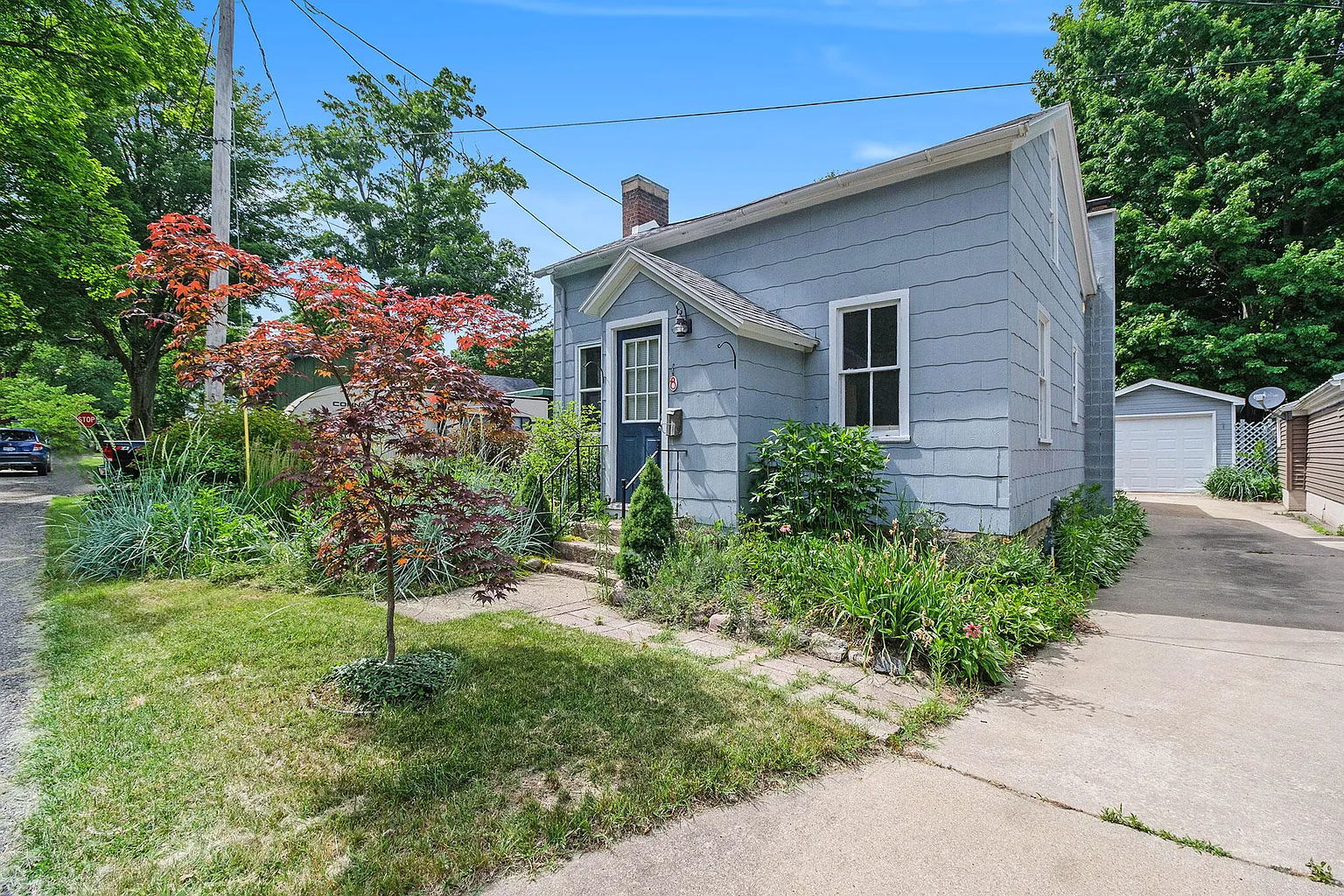 8 Park Drive Ct photo 1