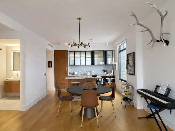 110 Charlton Street image 1 of 10