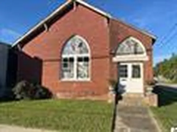 1901 Bridge St, Paducah, KY 42003