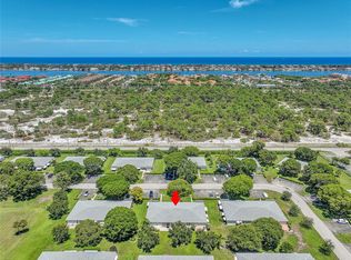 7375 E Oakridge Cir #7375, Lake Worth, FL 33462
