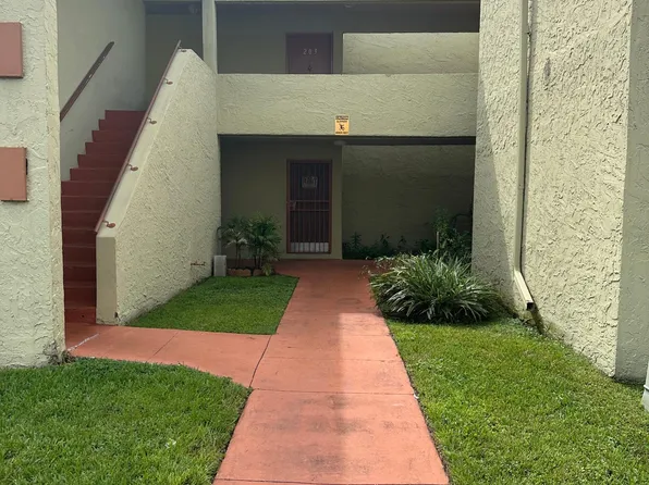 9380 W Flagler St, Miami, FL