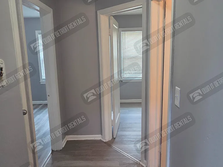 19759 McCormick St — Photo 13