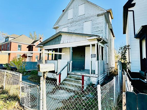 2nd image of 304 S Central Ave