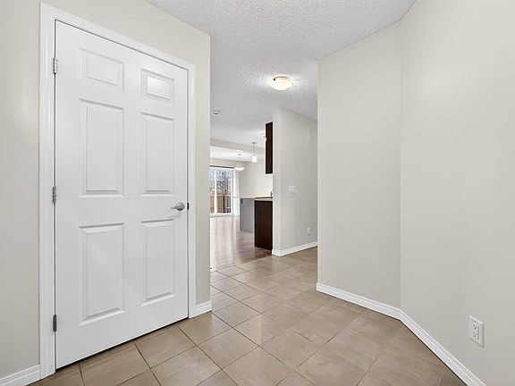 4th image of 99 N Buckskin Way