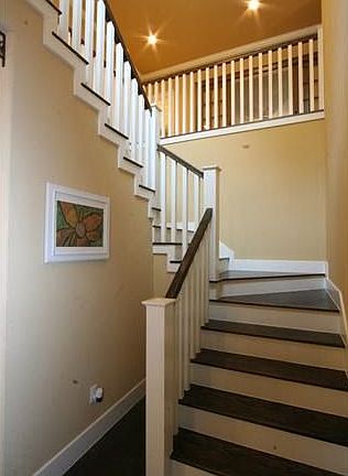 3rd image of 2607 De Soto Dr