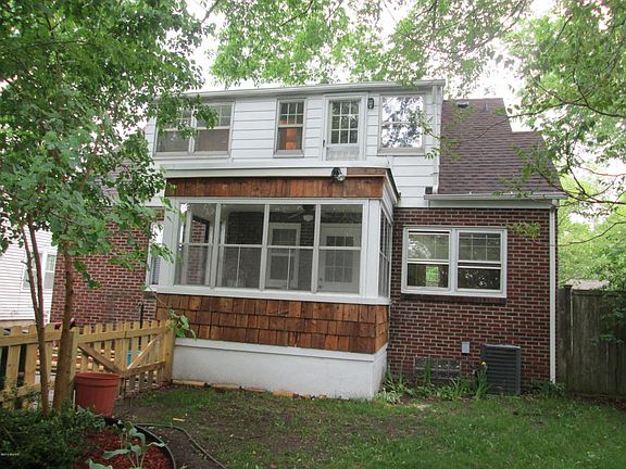 3rd image of 1634 Boston St SE