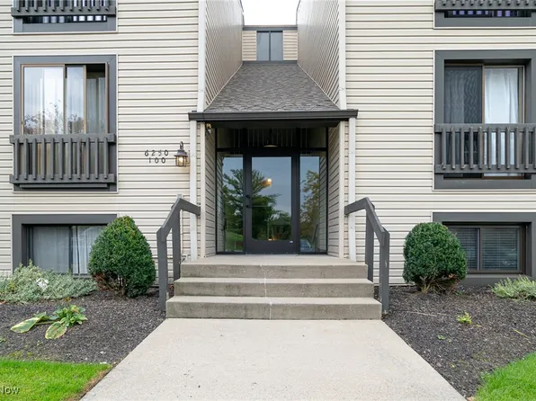 6250 Greenwood Pkwy APT 105, Northfield, OH 44067