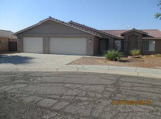 2402 E Prickly Pear Dr, Mohave Valley, AZ 86440