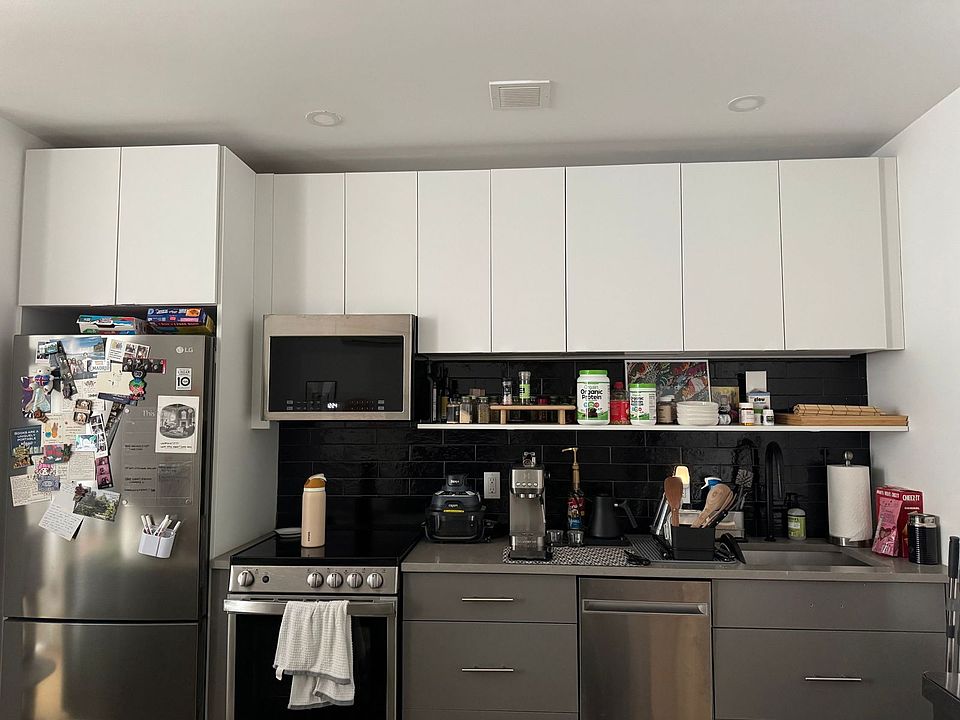 1st image of 59 Richardson St #2A