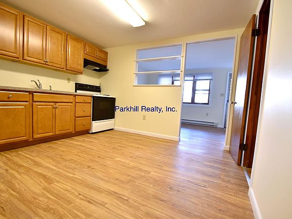 2nd image of 16 Oakwood Dr