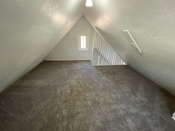 4th image of 1605 Avenue W