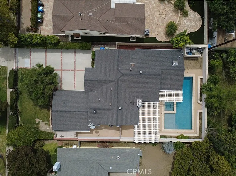 5339 Veloz Ave — Photo 37
