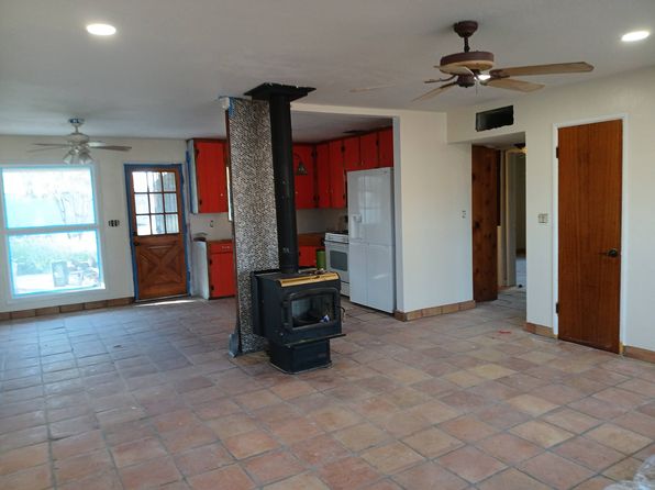 (undisclosed Address)