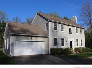 330 Mountain Rd, West Hartford, CT 06107