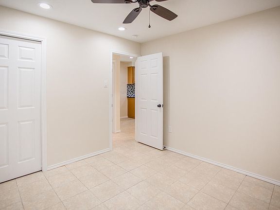 4th image of 1231 N Lbj Dr #16871837