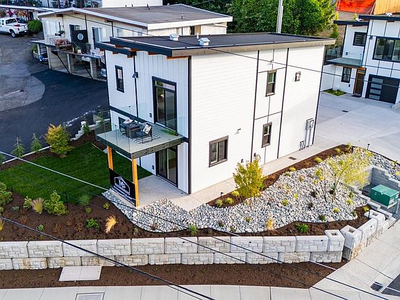 2nd image of 2541 Doctors Rd