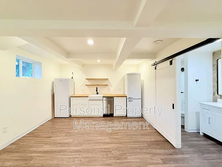 2234 N L St — Photo 25